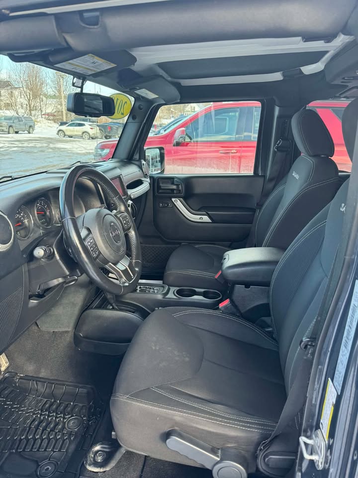 2018 Jeep Wrangler JK Unlimited Sahara 4x4