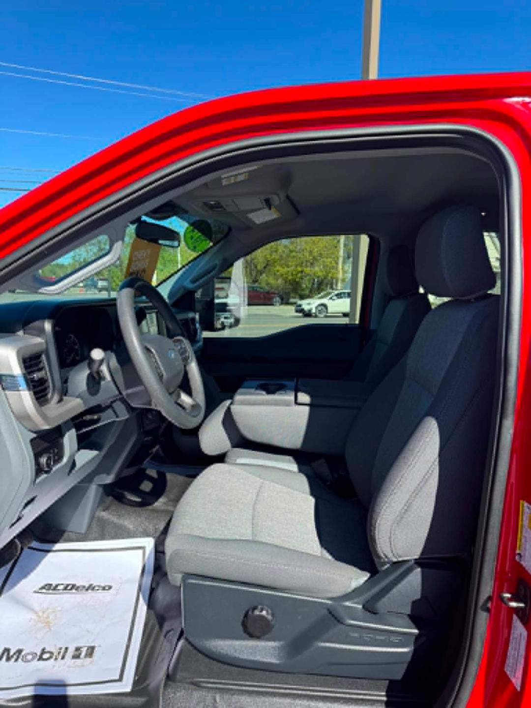 2024 Ford Super Duty F-350 SRW XL 4WD Crew Cab 6.75' Box