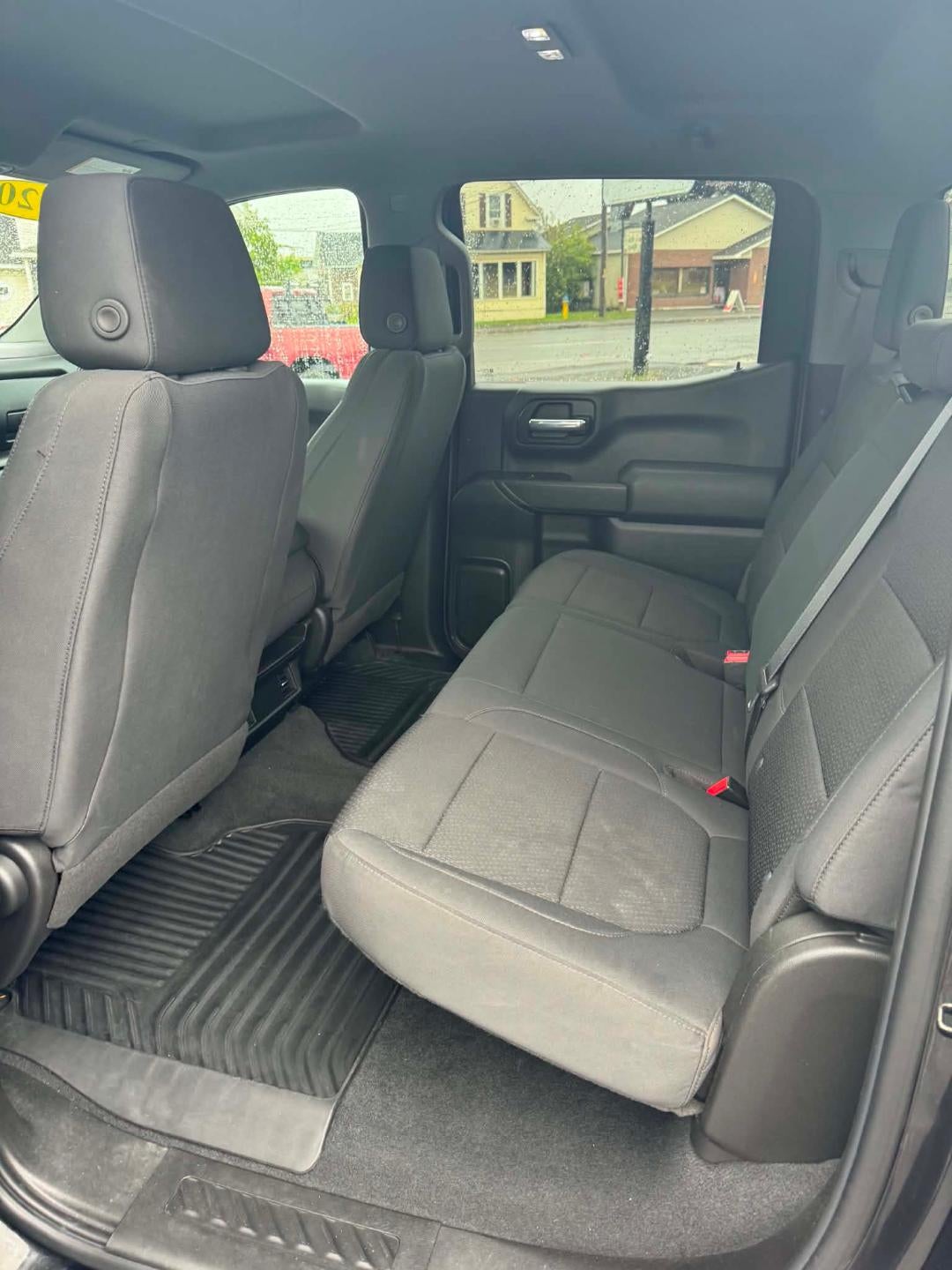 2020 Chevrolet Silverado 1500 Crew Cab Short Box 4-Wheel Drive Custom