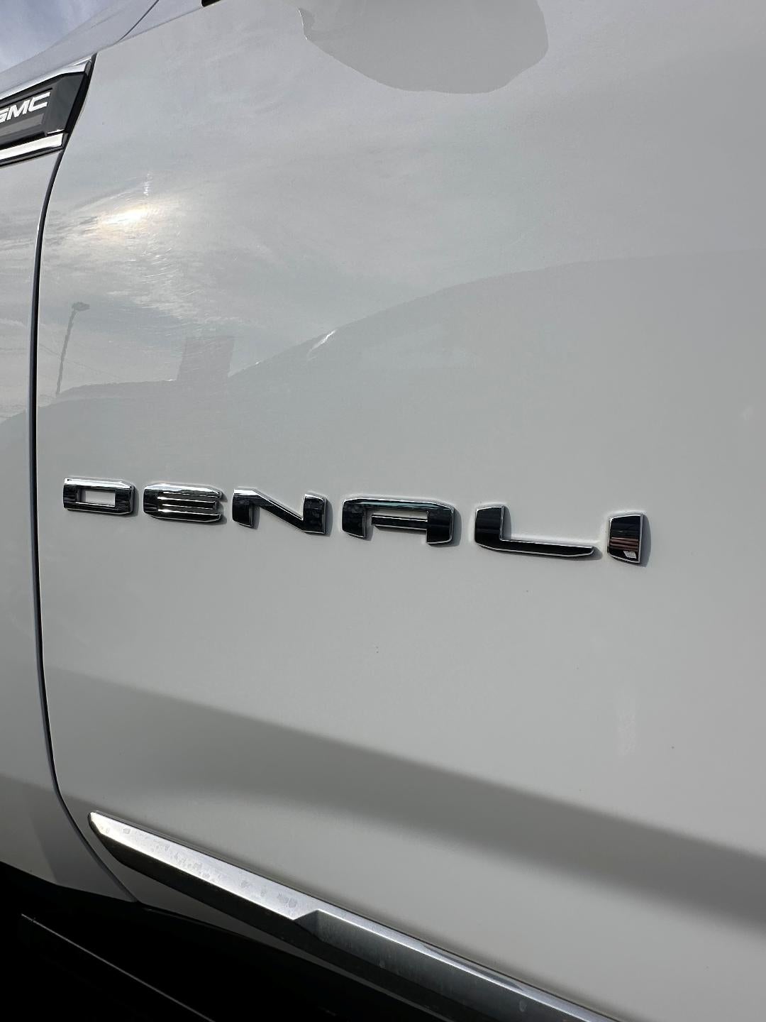 2021 GMC Yukon 4WD 4dr Denali