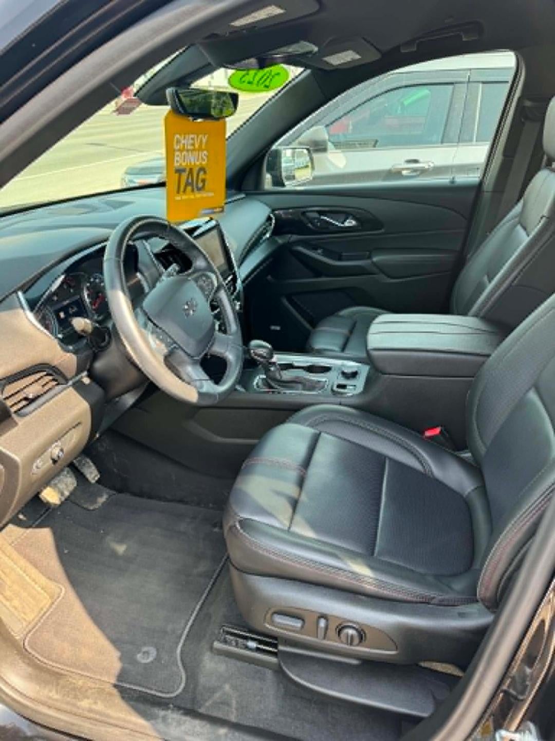 2023 Chevrolet Traverse AWD 2LT