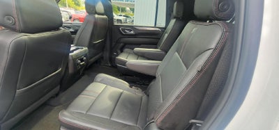 2024 Chevrolet Suburban 4WD RST