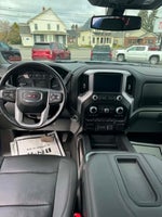 2021 GMC Sierra 1500 Crew Cab Short Box 4-Wheel Drive SLT