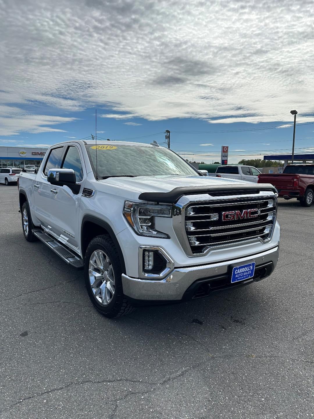 2019 GMC Sierra 1500 Crew Cab Short Box 4-Wheel Drive SLT