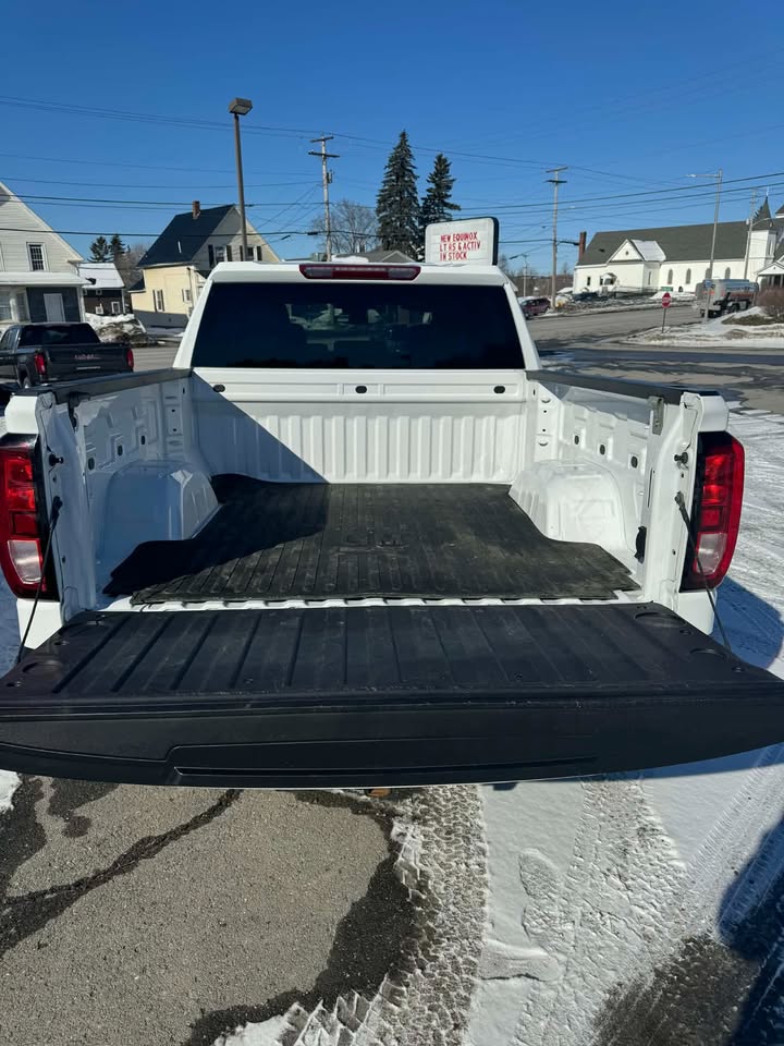 2024 GMC Sierra 1500 Crew Cab Short Box 4-Wheel Drive SLE