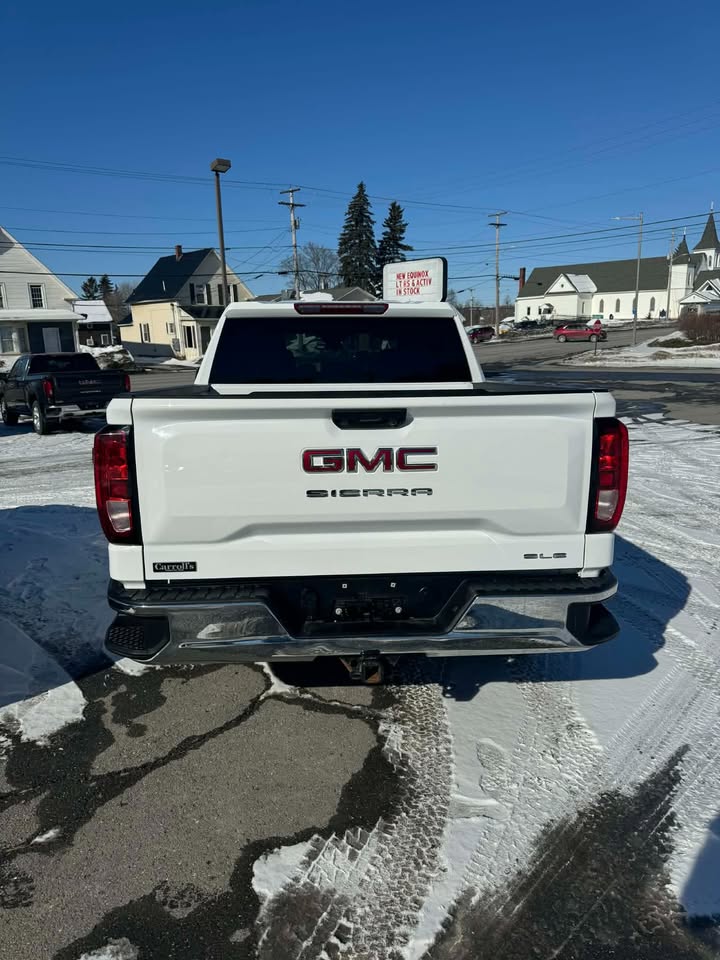 2024 GMC Sierra 1500 Crew Cab Short Box 4-Wheel Drive SLE