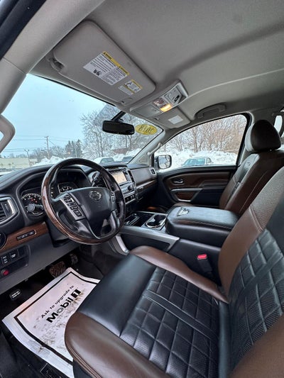 2018 Nissan Titan 4x4 Crew Cab S