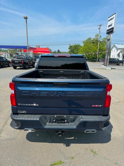 2022 Chevrolet Silverado 1500 Crew Cab Short Box 4-Wheel Drive RST