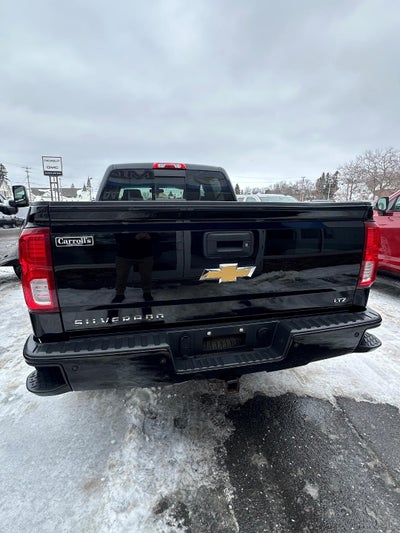 2018 Chevrolet Silverado 1500 Crew Cab Standard Box 4-Wheel Drive LTZ Z71