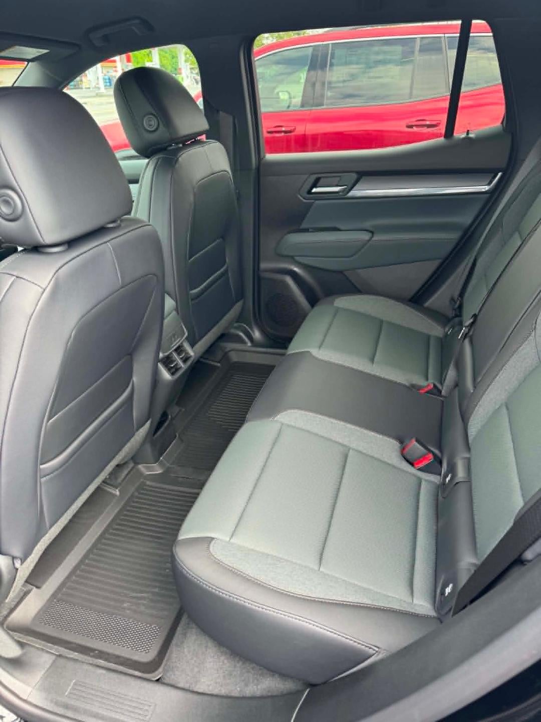2027 GMC Terrain AWD AT4