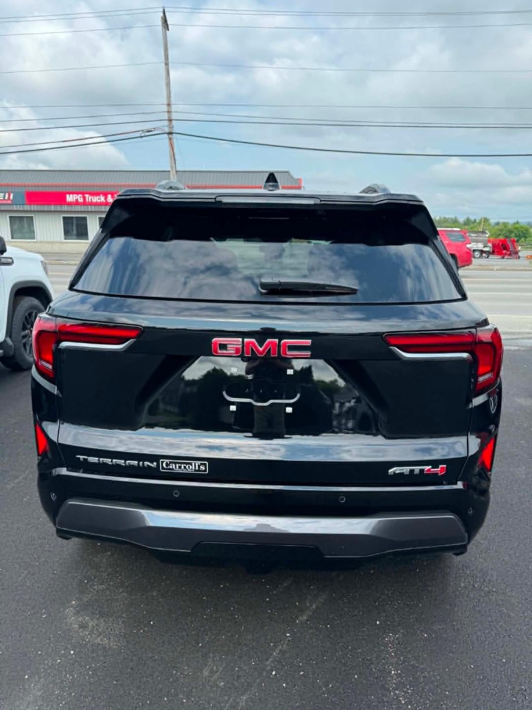 2027 GMC Terrain AWD AT4