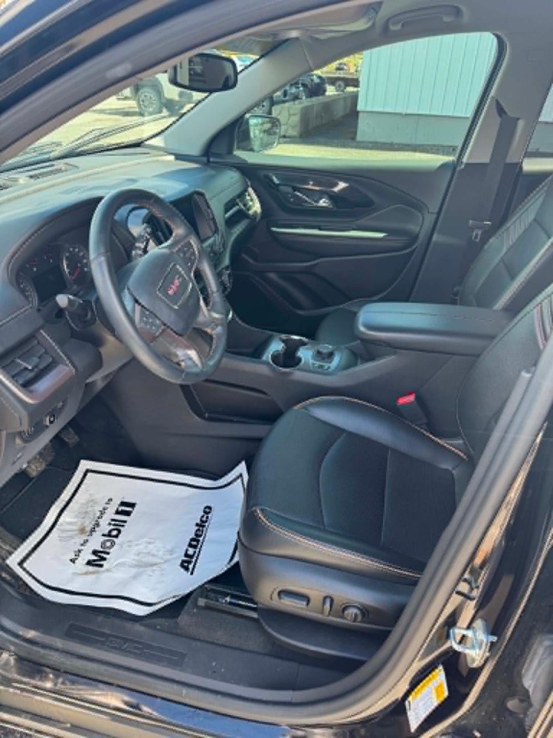 2024 GMC Terrain AWD 4dr AT4