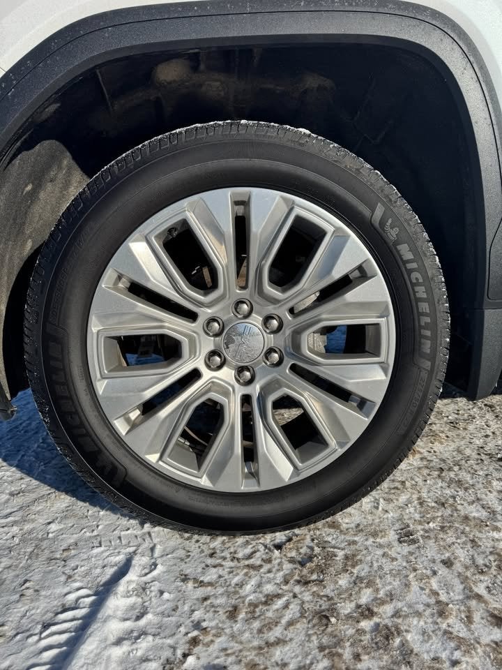 2022 GMC Sierra 1500 Limited Crew Cab Short Box 4-Wheel Drive Denali