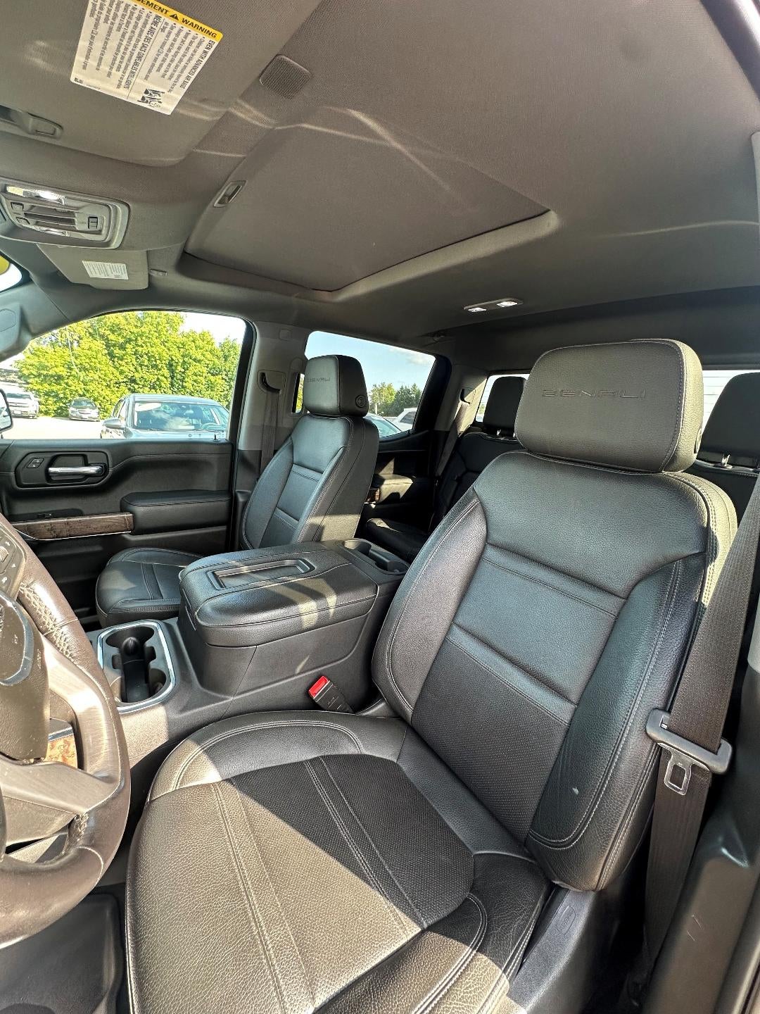 2021 GMC Sierra 1500 Crew Cab Short Box 4-Wheel Drive Denali