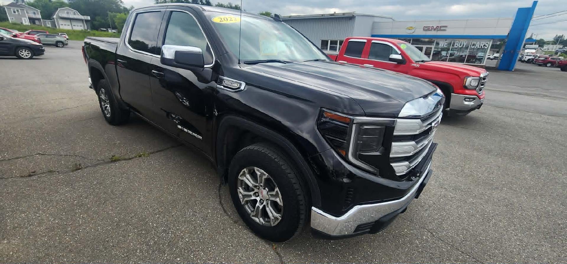 2022 GMC Sierra 1500 Crew Cab Short Box 4-Wheel Drive SLE