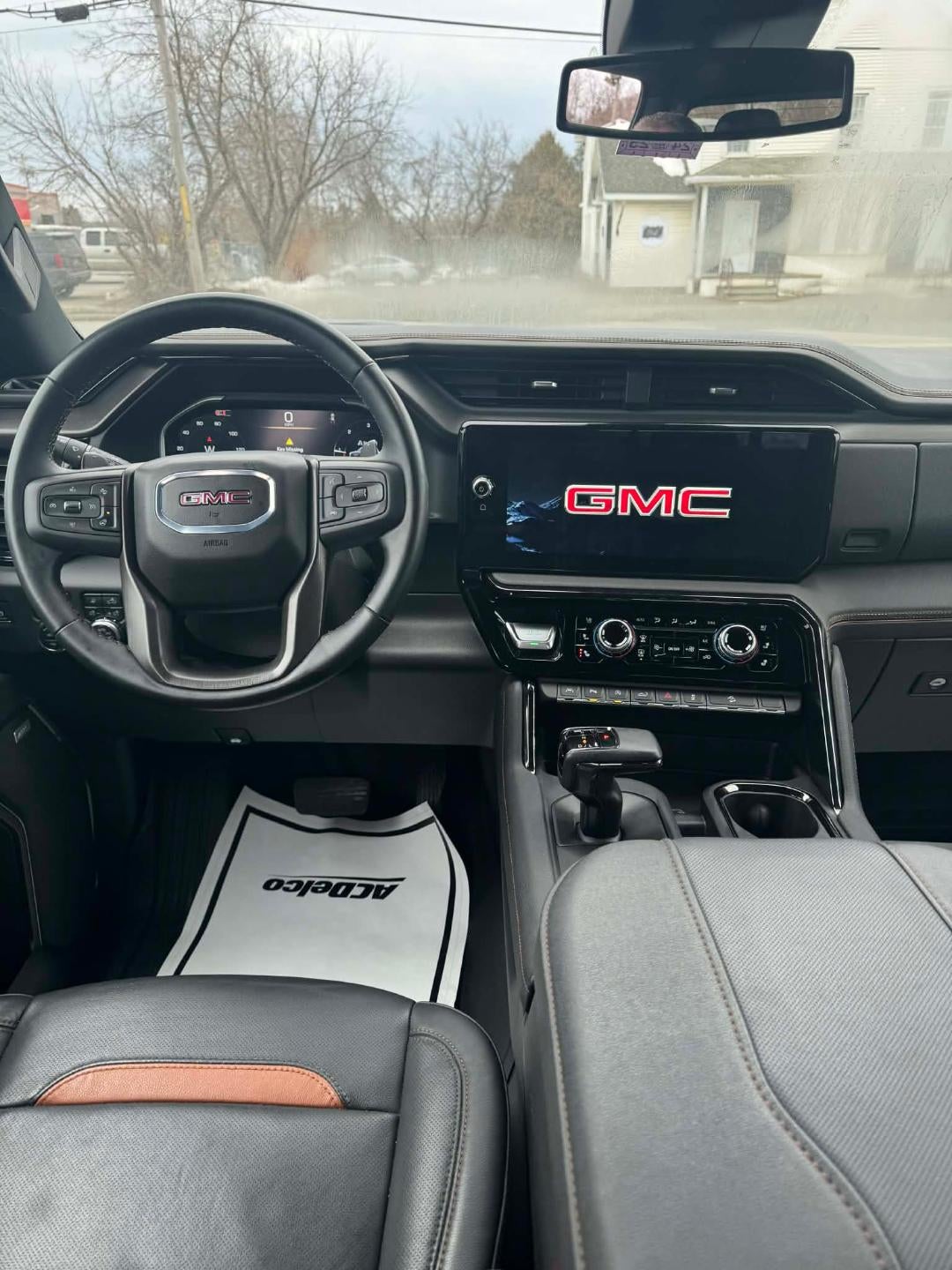 2024 GMC Sierra 1500 Crew Cab Short Box 4-Wheel Drive AT4