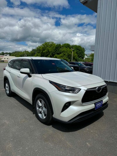 2021 Toyota Highlander LE AWD (SE)