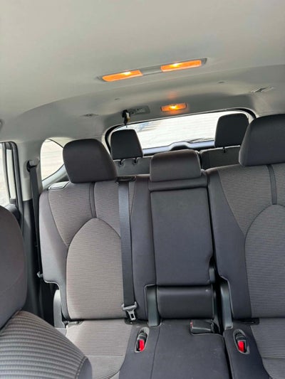 2021 Toyota Highlander LE AWD (SE)