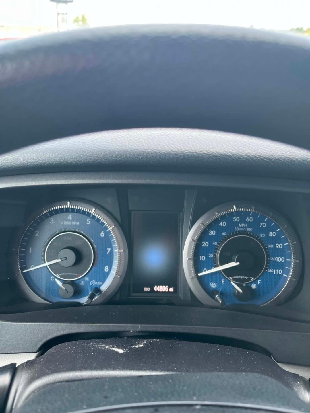 2019 Toyota Sienna LE FWD 8-Passenger (Natl)